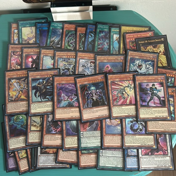 Bulk Mixed Set/Series in Yu-Gi-Oh 25th Quarter Century Tin 400+ with Foil Cards - Picture 6 of 14